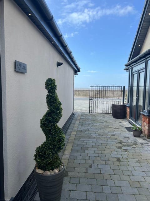 Beach Pad - ground floor - pet friendly Apartment in Wyre District