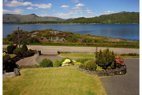 Ardno House B & B Bed and Breakfast in Scotland