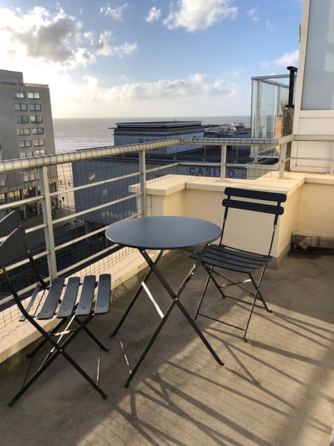 Appartement Fr Gilkens Ostende Copropriété in Ostend