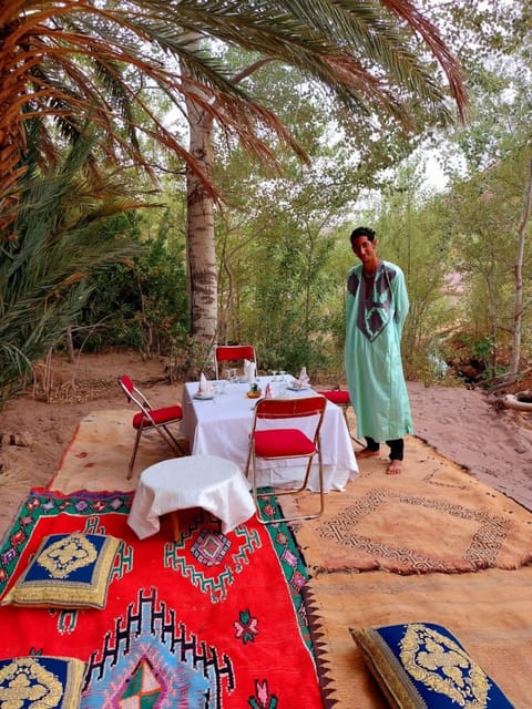 Auberge Restaurant TISSILI " Oasis de Fint" Chambre d’hôte in Souss-Massa