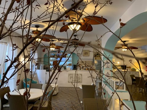 Lounge or bar