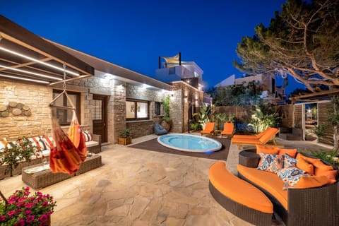 Patio, Facade/entrance, Night, Garden, Balcony/Terrace, Swimming pool