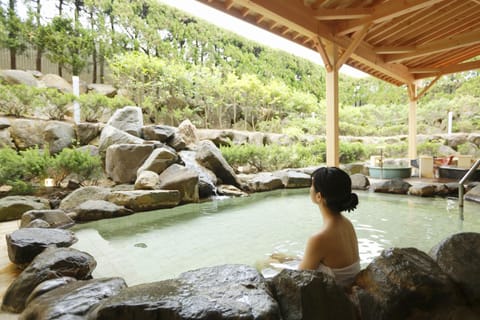 Open Air Bath