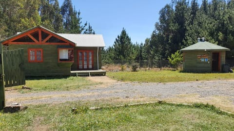 Cabañas Los Castaños Chovellén Nature lodge in Maule