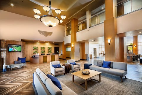 Embassy Suites by Hilton Phoenix Scottsdale Hotel in Phoenix