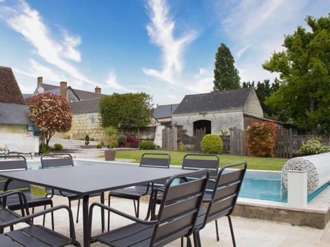 Garden, Swimming pool, furniture