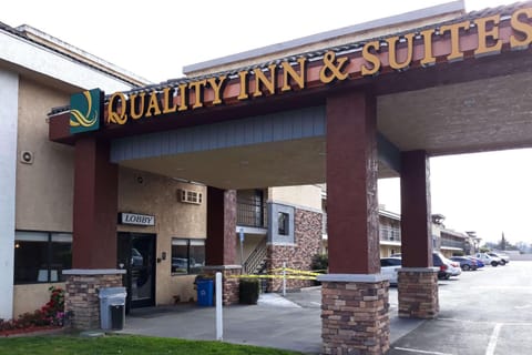 Quality Inn & Suites El Cajon San Diego East Hotel in El Cajon