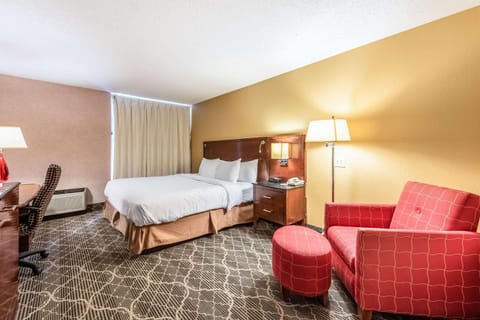 Quality Inn & Suites Hotel in Brainerd
