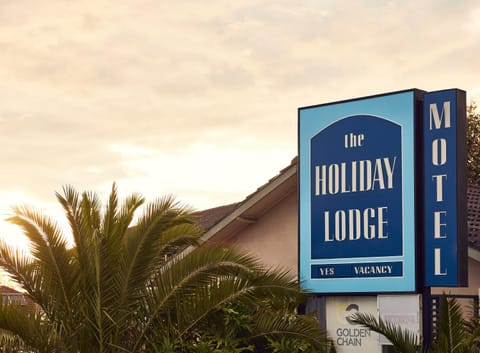 Holiday Lodge Motor Inn Motel in Narooma