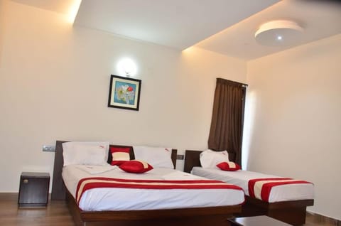 Kodai Drizzle - A Luxury Villa Bed and Breakfast in Kodaikanal