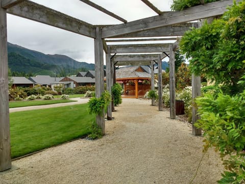 Garden, Pool view, Area and facilities