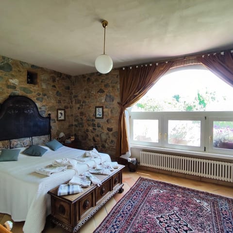 Agriturismo Podere il Fornacino Farm Stay in Tuscany