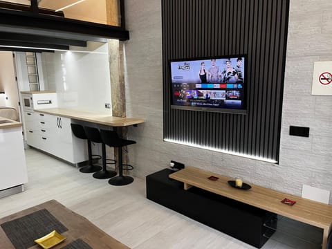 TV and multimedia, Kitchen or kitchenette