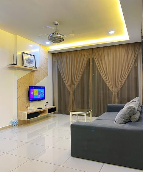 TV and multimedia, Living room, Seating area, Sea view