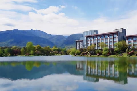 Le Méridien Emei Mountain Resort Hotel in Sichuan