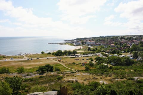 Nearby landmark, Neighbourhood, Natural landscape, Beach, Hiking