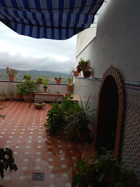 Patio, Balcony/Terrace, Mountain view