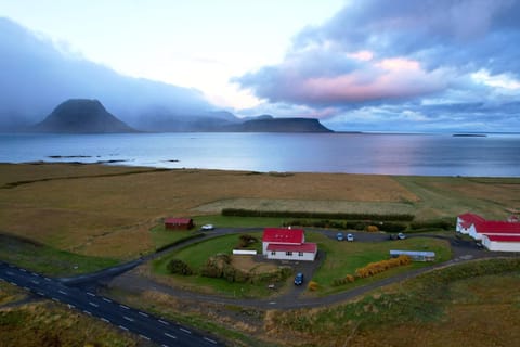 Property building, Natural landscape, Landmark view, Sea view