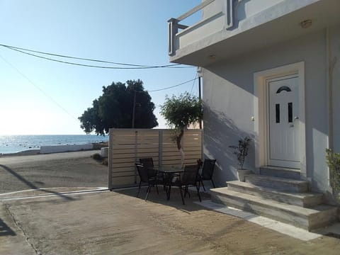 Sea Side House Rapanas House in Crete