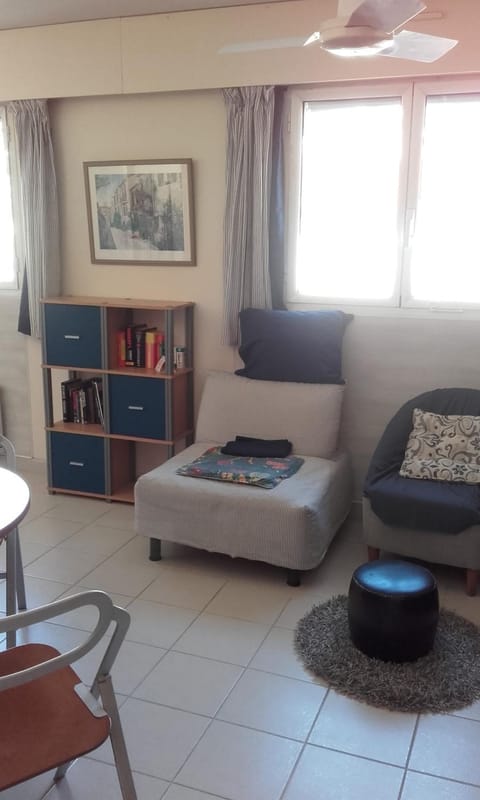 22 Place Saint-Roch Apartment in Menton