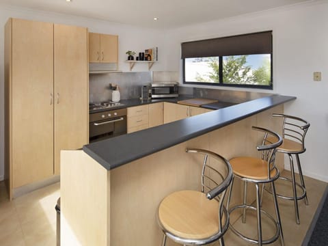 Silvertrees 5 Convenience at your doorstep House in East Jindabyne