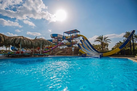 Sunrise Aqua Joy Resort Estância in Hurghada