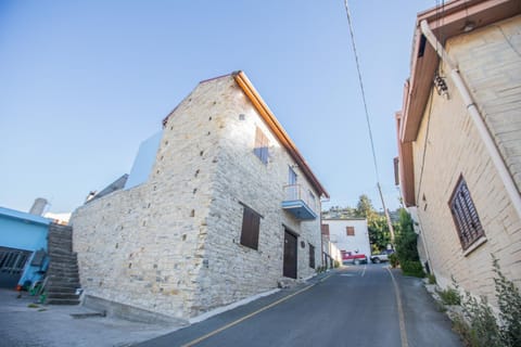 Iosiphis Stonebuilt House Country House in Larnaca District