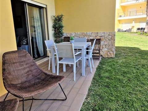 Albufeira Prime Apartment Condo in Guia