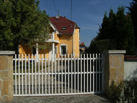 Ferienhaus Nr 2A Casa in Balatonszárszó