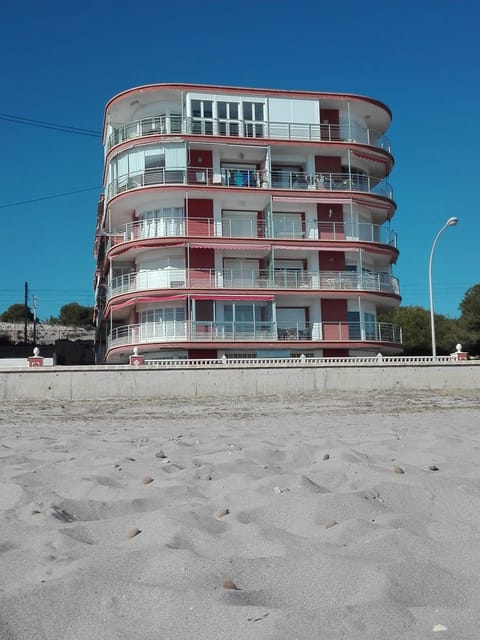 Property building, Beach