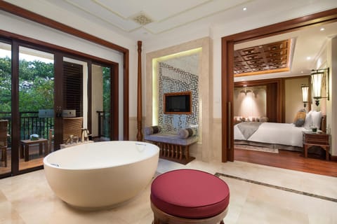 Bathroom, Bath