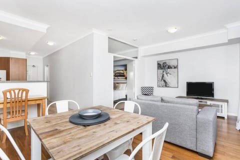 6 Executive Eastside Parking Condo in Perth