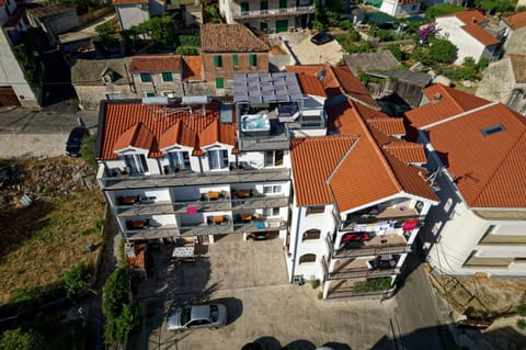 Apartments & Rooms Žaja Eigentumswohnung in Trogir