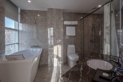 Bathroom, Bath