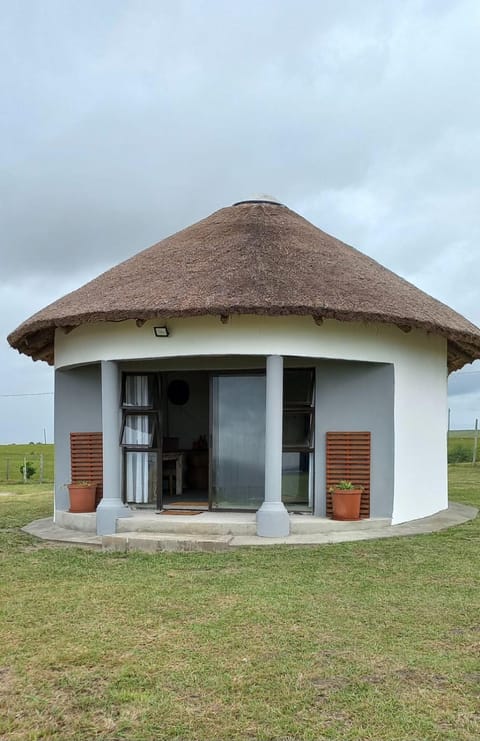 Wild Coast Grosvenor Holiday Home Casa di campagna in Eastern Cape