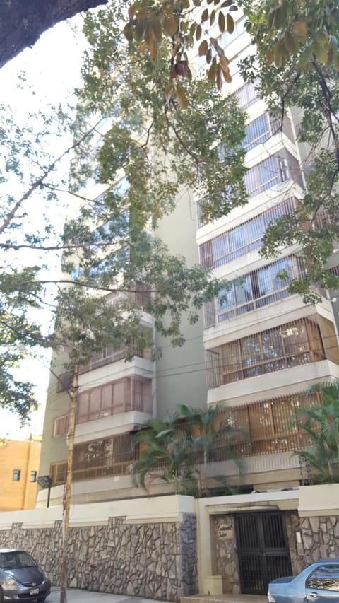apartosuite Sabana Grande Condominio in Caracas