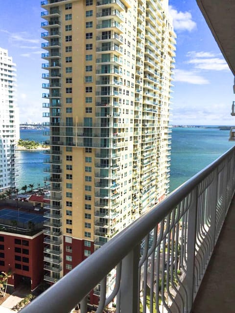 Top Stay Miami Platinum Brickell Condo in Brickell