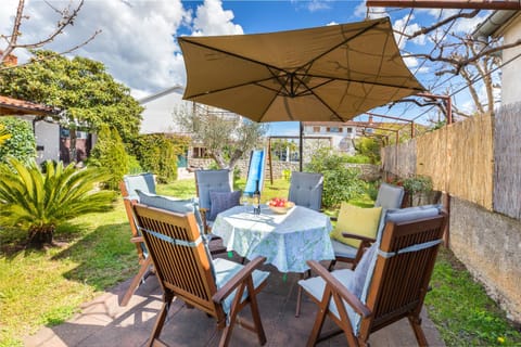 Garden, Seating area