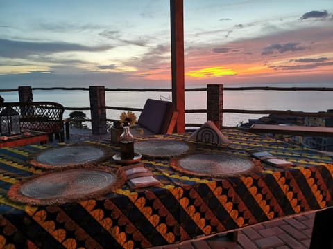 Dining area, Sunset