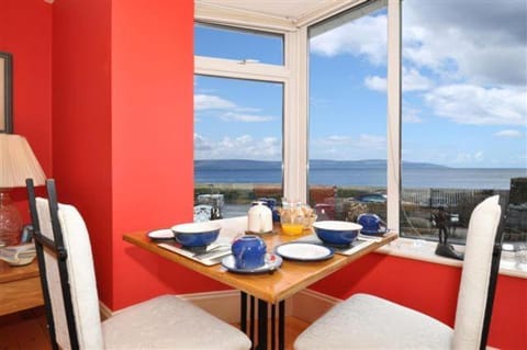 Day, Dining area, Sea view