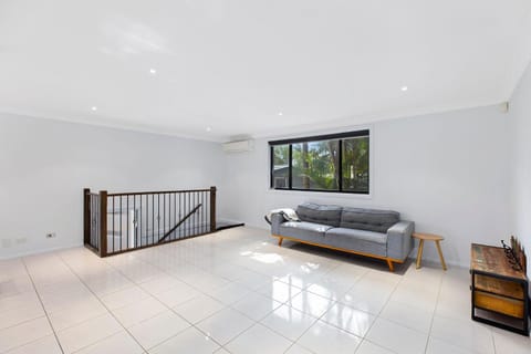 North Entrance Beach House House in Central Coast