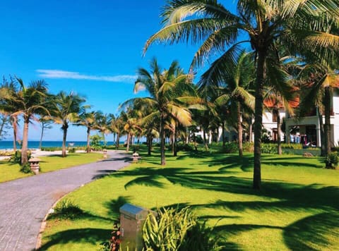 Da Nang Beach Villas in 5-star Resort Villa in Da Nang