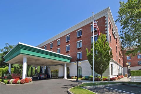 Hampton Inn & Suites By Hilton - Rockville Centre Hotel in Rockville Centre