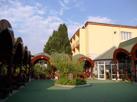 Hotel Briz 3 - Free Parking Hotel in Varna