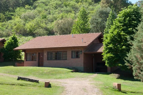 Green House Hospedagem na natureza in Villa General Belgrano