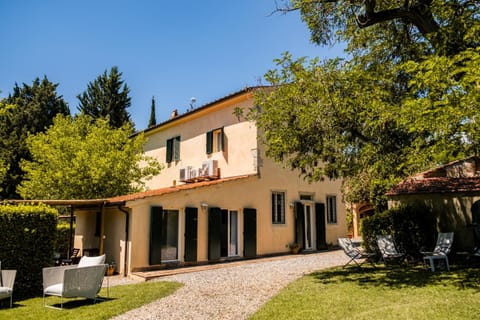 CASENUOVE II - Casale con parco e piscina House in Rosignano Solvay