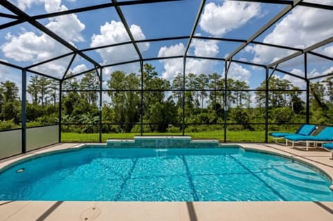 Balcony/Terrace, Swimming pool