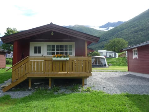 Mindresunde Camping Campground/ 
RV Resort in Vestland