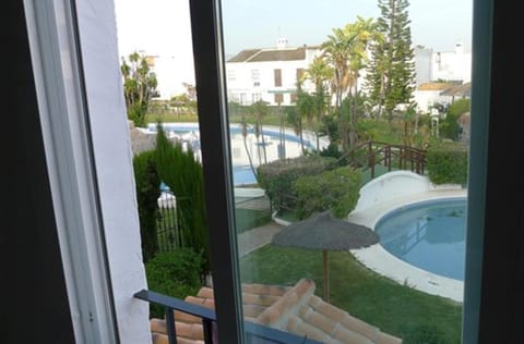 Precioso duplex con piscina House in Chiclana de la Frontera