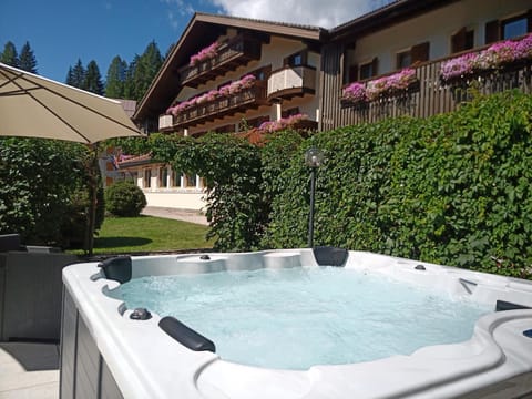 Property building, Hot Tub, Open Air Bath